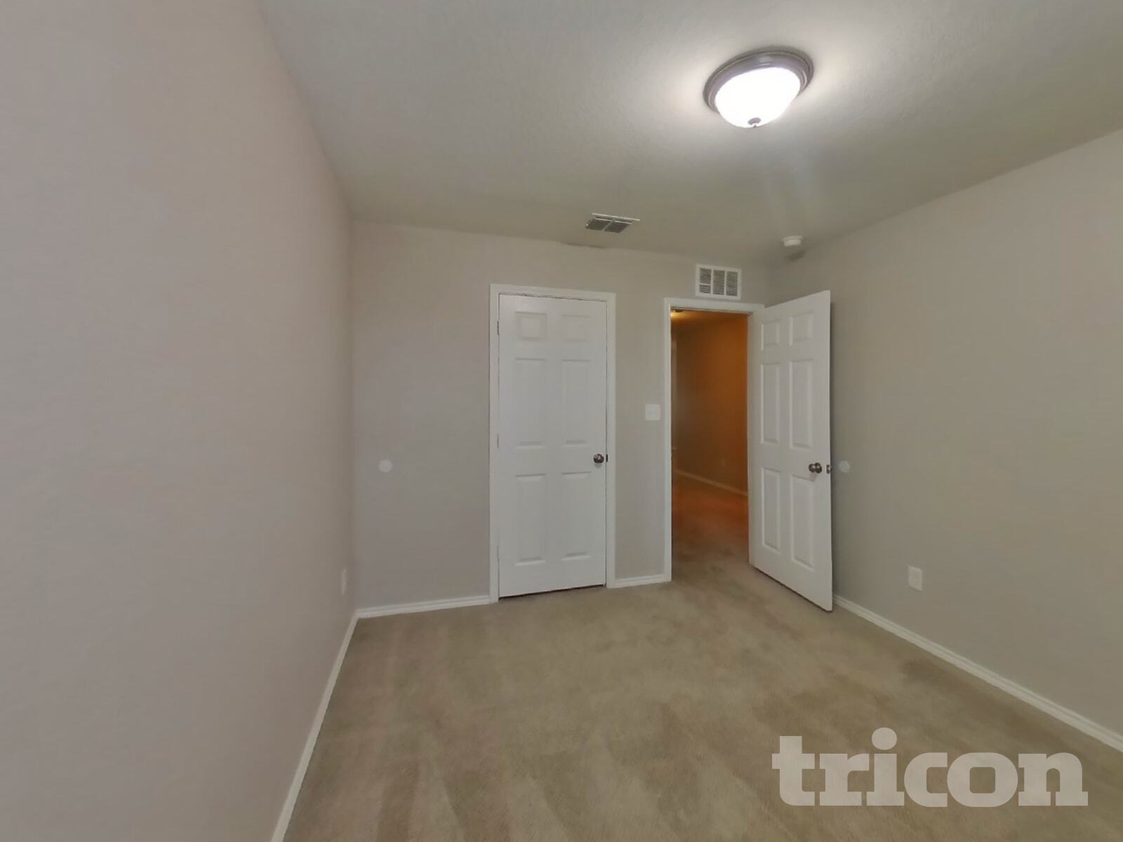 Building Photo - 10718 Castello Cyn