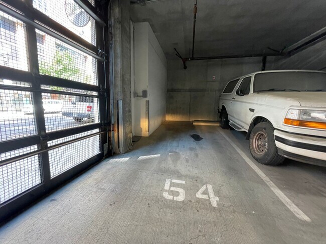 Building Photo - Industrial Highrise Available in the Stree...