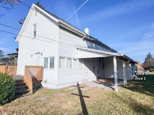 Building Photo - 3 Bedroom 2 Bath Home for Rent!