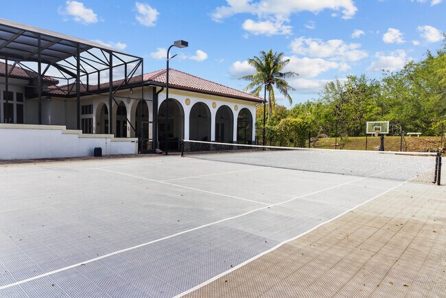 Building Photo - 10058 El Caballo Ct