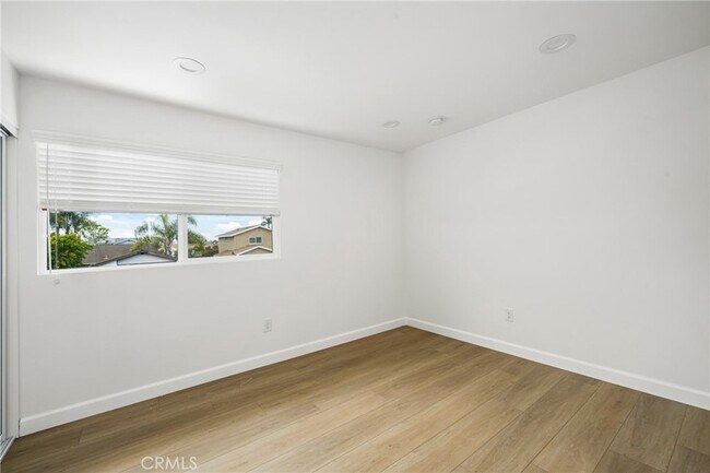Building Photo - 9282 Winterwood Cir