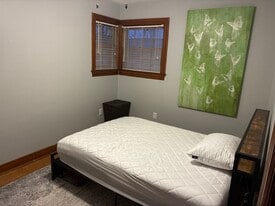 Building Photo - 41 Prospect Pky