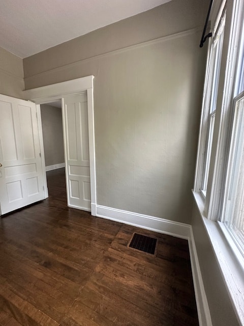 Building Photo - 919 E Clarke St