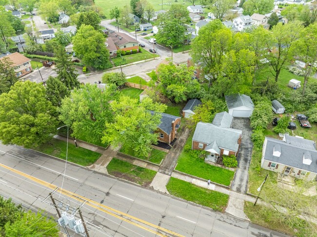 Building Photo - Charming 2-Bedroom Home in Dayton's Belmon...