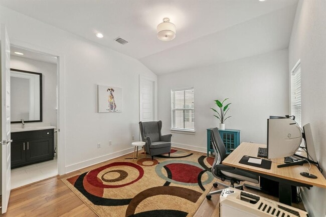 Building Photo - 4501 Night Owl Ln