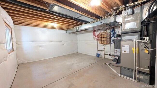 Building Photo - 2795 Stonewall Heights