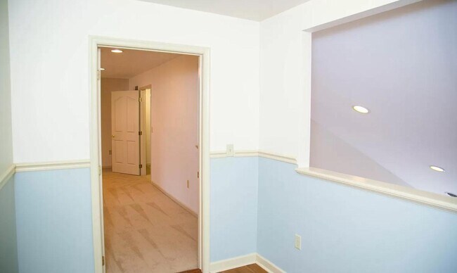 Building Photo - 2157 Bordeaux Court
