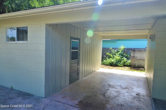 Building Photo - 75 Brandy Ln