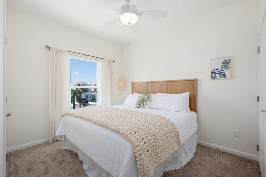 Building Photo - 110 Las Joyas Blvd