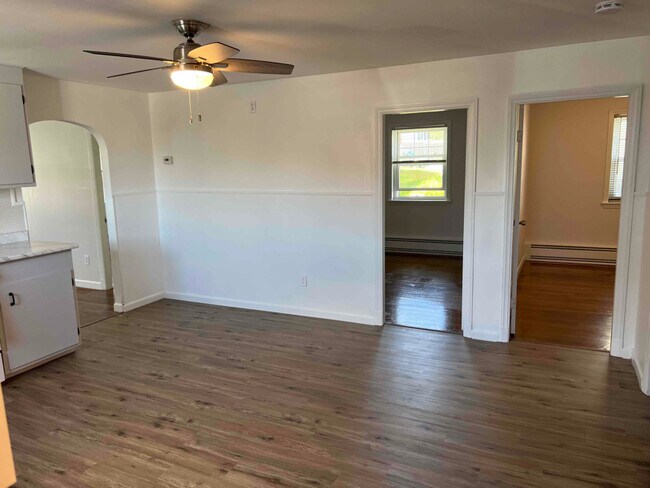 Building Photo - 45 Bedford Ave