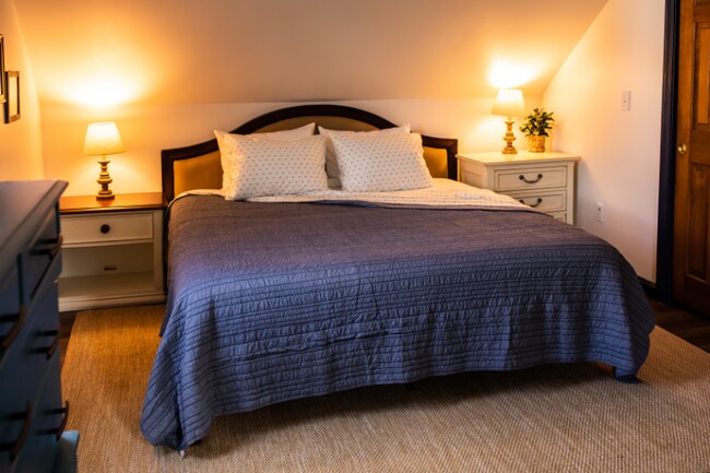 Building Photo - 431 Winnacunnet Rd