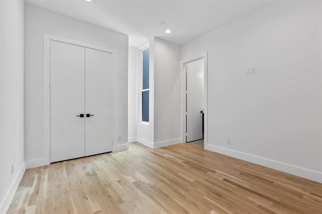 Building Photo - 4330 Dickason Ave