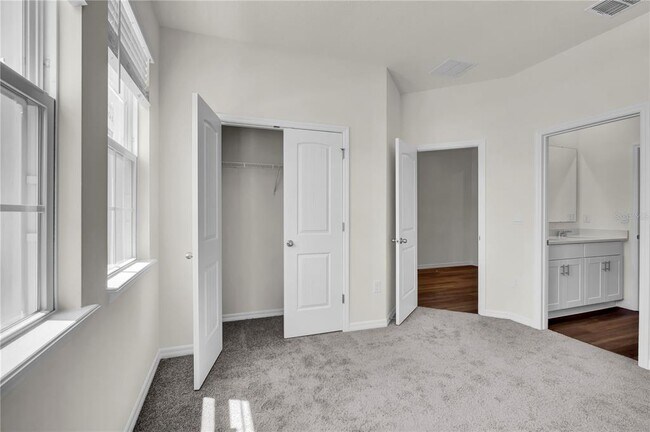 Building Photo - 796 Mocking Jay Ln