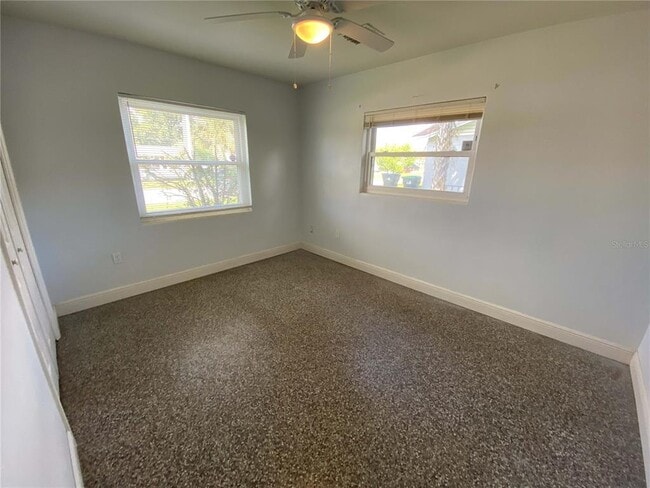 Building Photo - 2606 Aloma Ave