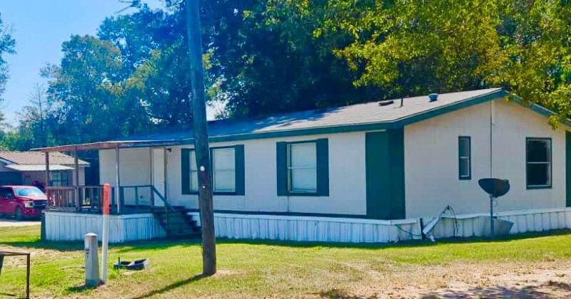 Primary Photo - 114B Ava Ln