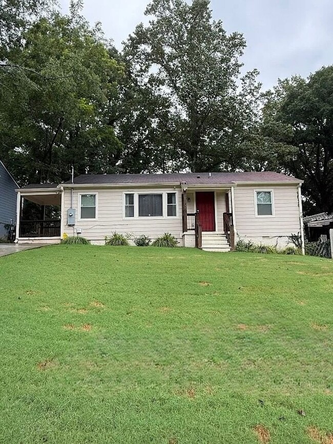 Primary Photo - 3 bed 2 bath in Atlanta!
