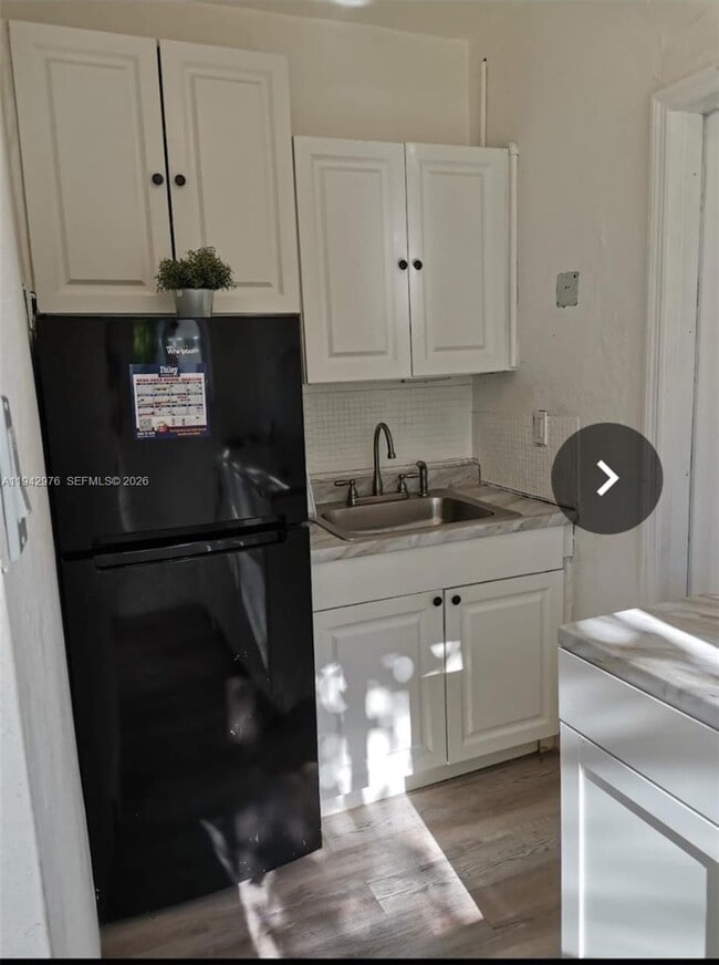 Building Photo - 406 Foster Rd