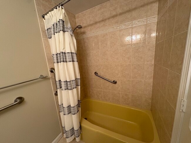 Building Photo - 48 Bigelow Ave