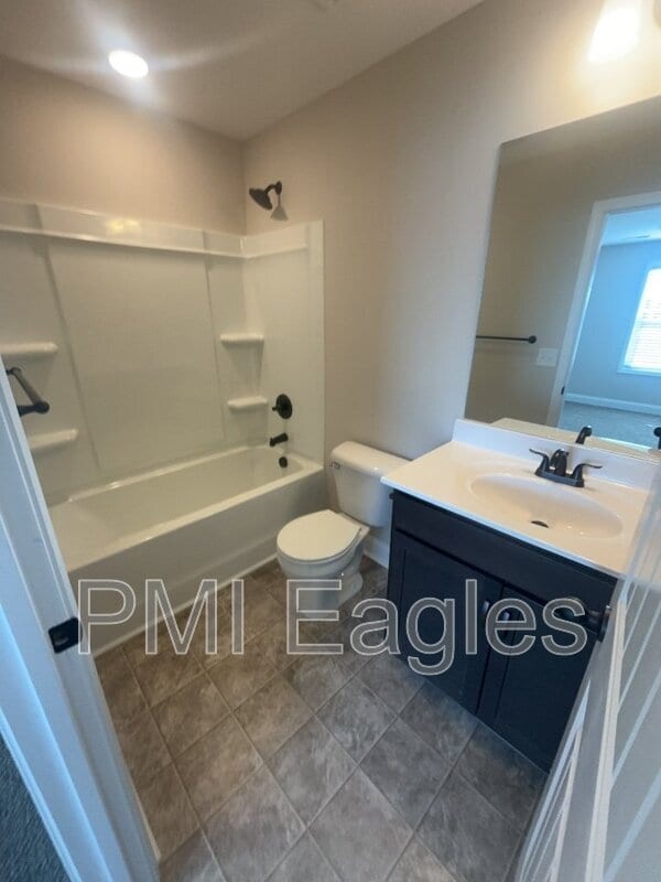 Building Photo - 384 Fallow Cir