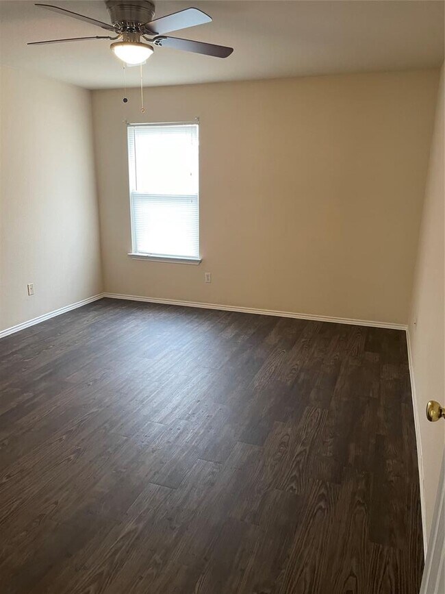 Building Photo - 209 Peaceful Haven Way