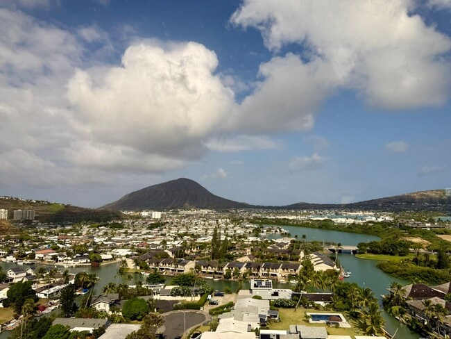 Building Photo - Fully Furnished Condo with the  Best Views and Amenities in Hawaii Kai