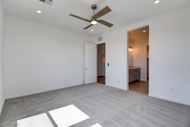 Building Photo - 1550 Stone Perch St