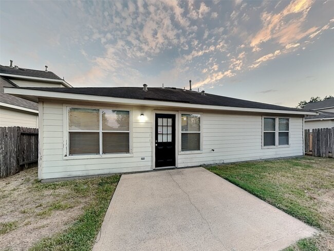 Building Photo - 17234 Valemist Ct
