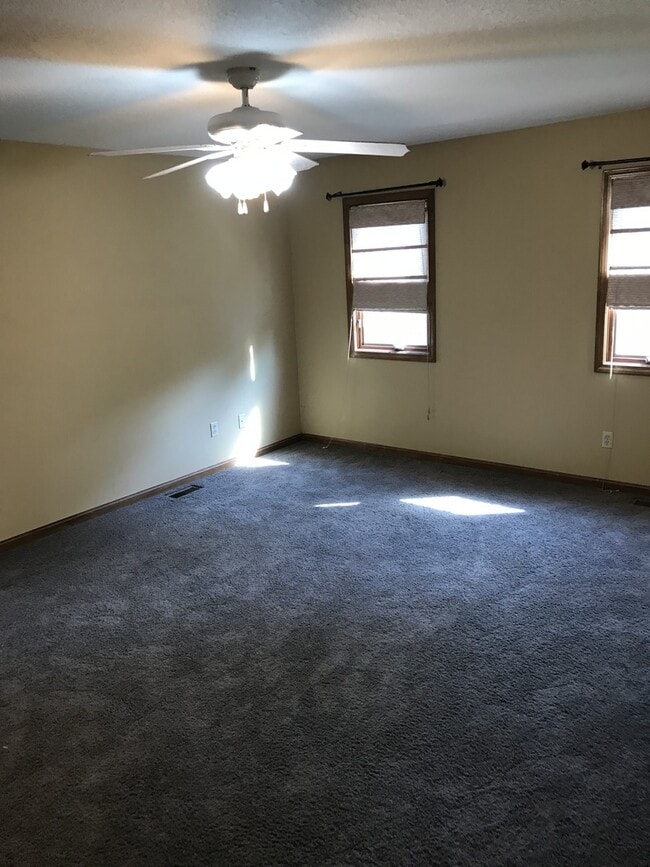 Building Photo - 5726 Fox Mill Run