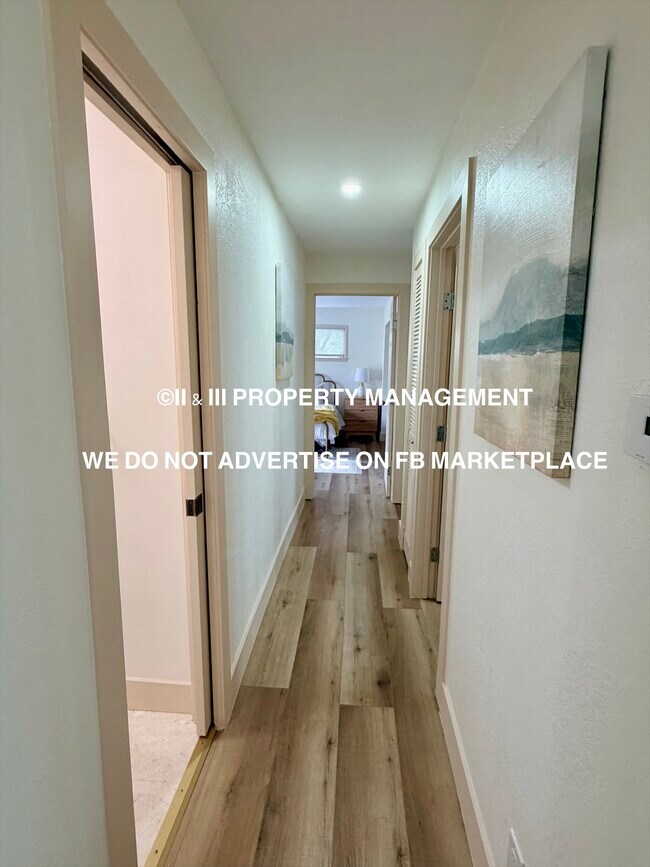 Building Photo - 9730 State Line Rd