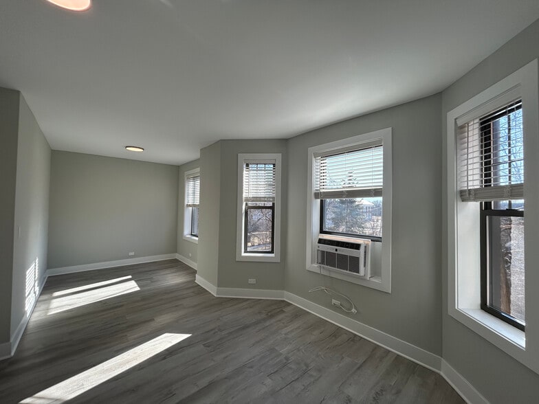 Building Photo - 385 Hazel Ave