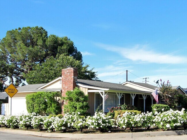 Building Photo - 3 bedrooms, 2 bathrooms house in La Habra