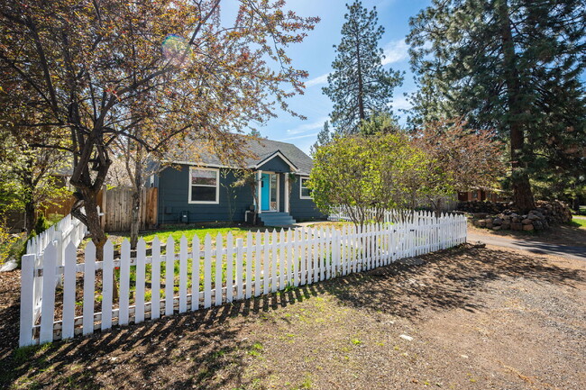 Primary Photo - "Charming 3-Bedroom Home Near the Old Mill"