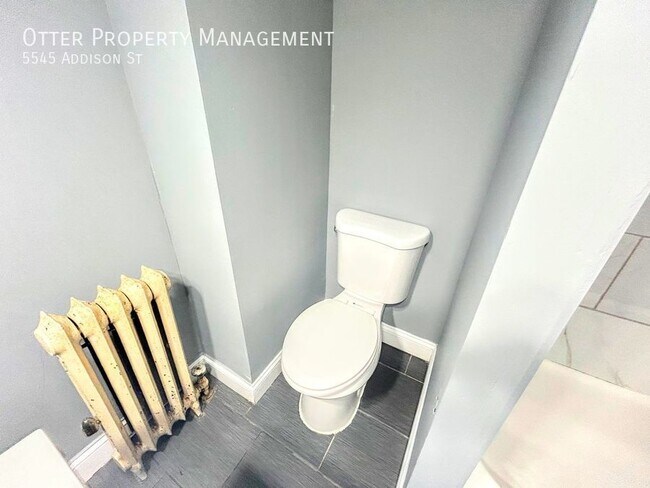 Building Photo - Spacious 3BR/1BA West Philly Home on Tranq...