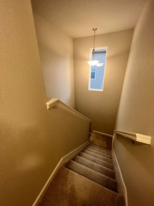Building Photo - $1995 | 2BR/2.5BA | Lovely New Townhome in...