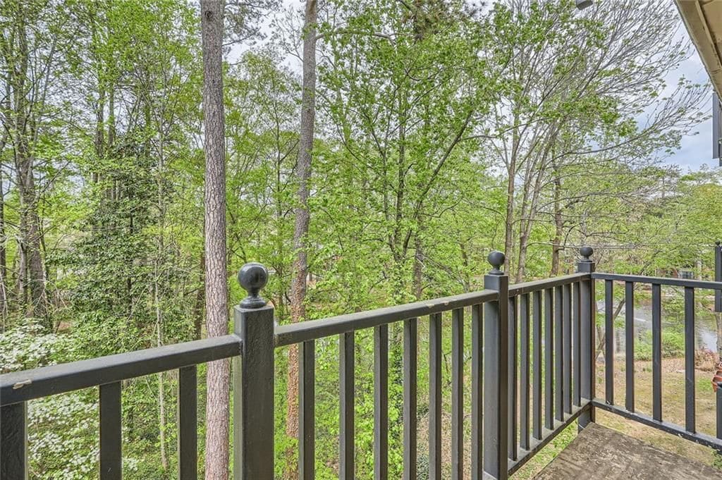 Building Photo - 28311 Plantation Dr NE