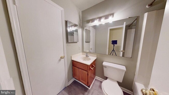 Building Photo - 6008 Chestnut Hollow Ct
