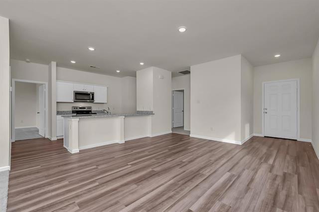 Building Photo - 1617 Escondido Dr