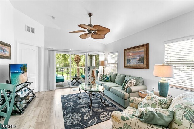 Building Photo - 12181 Summergate Cir