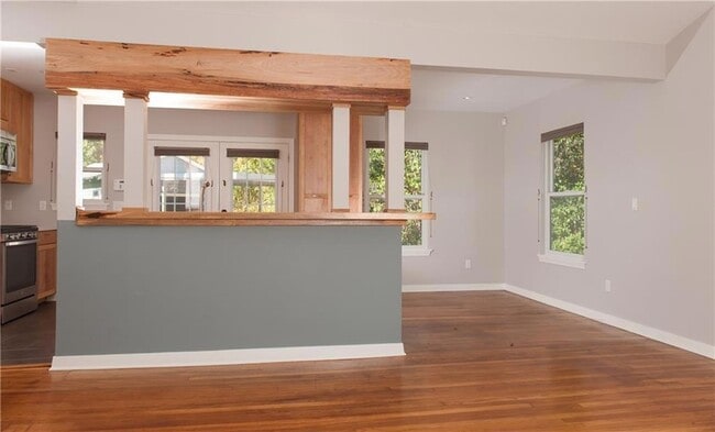 Building Photo - 5700 Avenue F