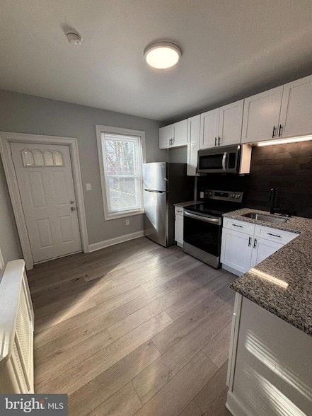 Building Photo - 318 E Marshall St