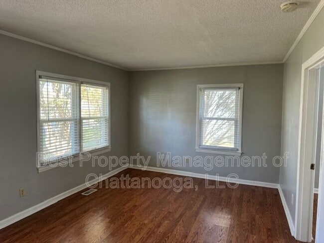 Building Photo - 1408 Armour Dr