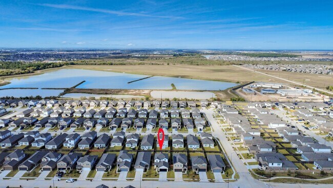 Building Photo - 5819 Blue Grama Dr