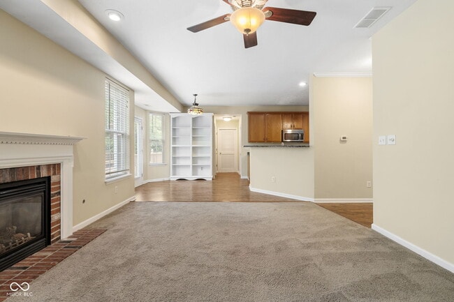 Building Photo - 1361 Midway Ct