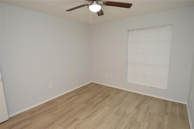 Building Photo - 8645 Fancy Finch Dr