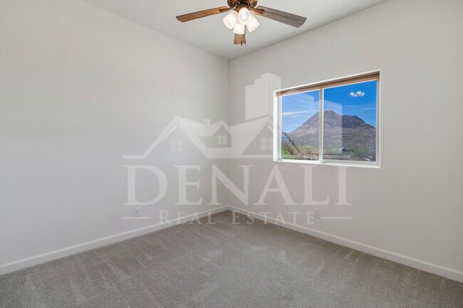 Building Photo - 48126 N Coyote Pass Rd