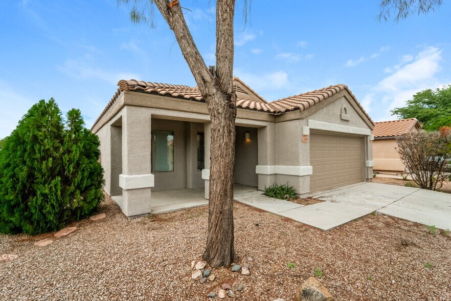 Primary Photo - 6797 W Copperwood Way