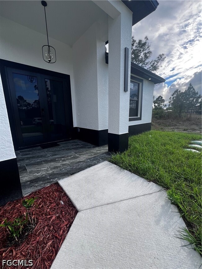 Building Photo - 3311 42nd St SW