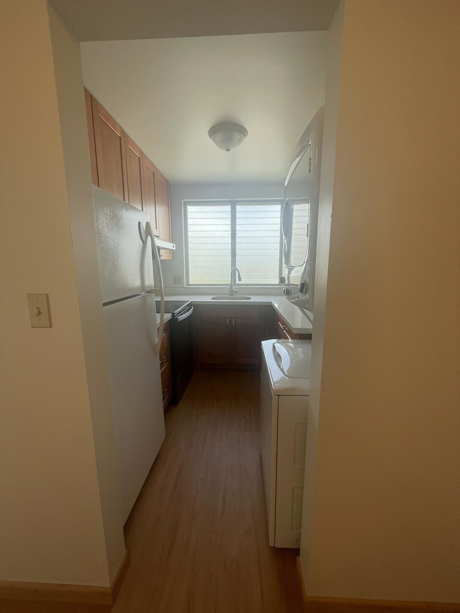kitchen - 1555 Pohaku St