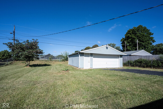 Building Photo - 2608 S Cole St