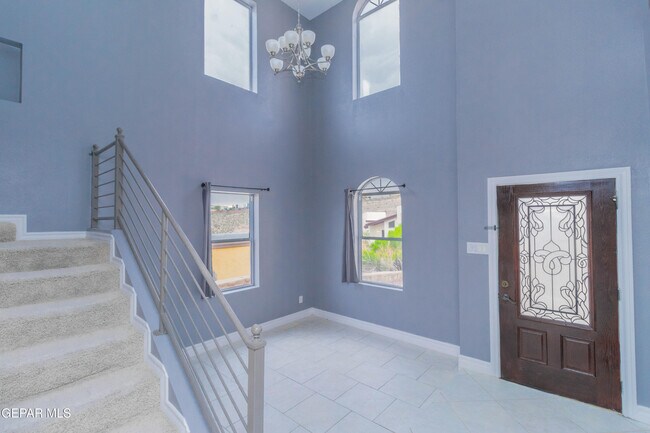 Building Photo - 4744 Excalibur Dr